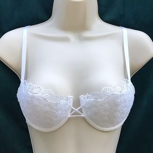 RARE Victorias Secret Very Sexy Pushup wo Padding
